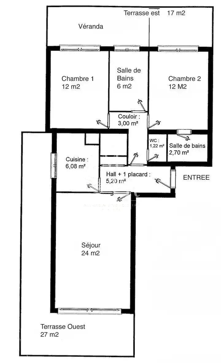 Apartment 06400